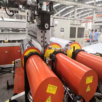 Bảng tường cửa ASA Pvc Profile Extrusion Machine Line 350kg/H