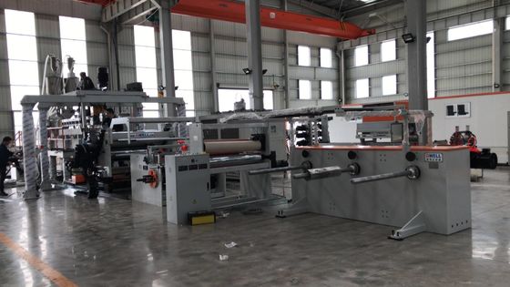 Máy đùn trục vít đôi tiết kiệm năng lượng công suất cao để sản xuất tấm PET với vật liệu tái chế